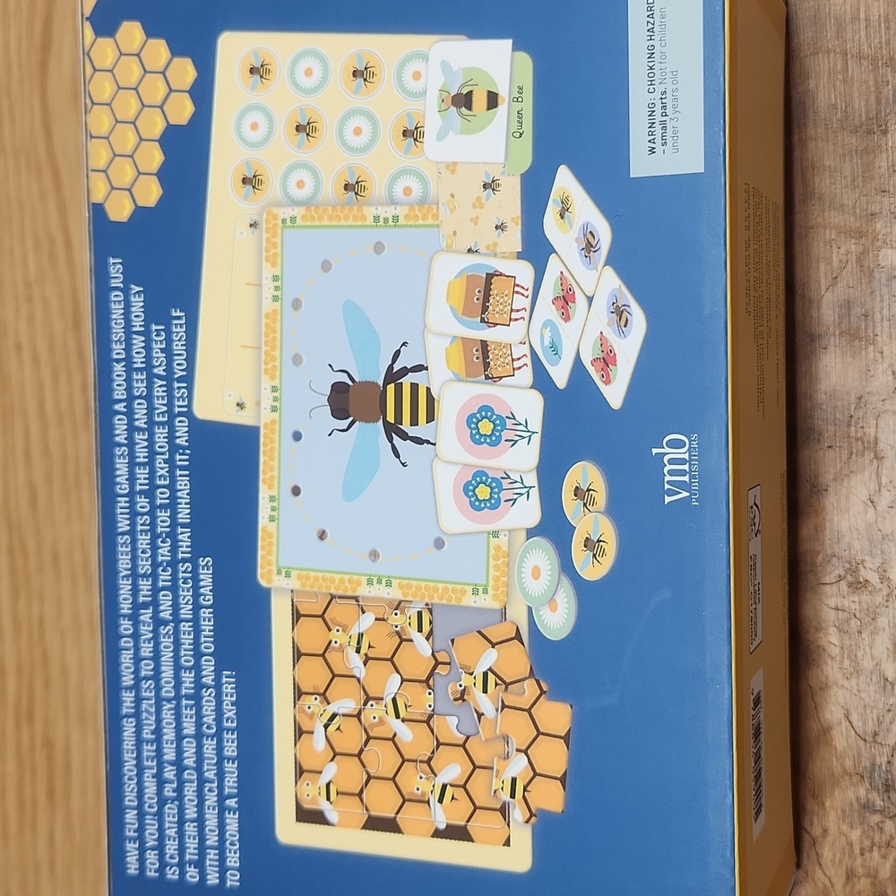 EcoPlay Bees Educational Toy Set - 20 Game Boards, Book All About Bees - Picture 4 of 4